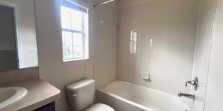 31225 Claridge Pl Gallery 14