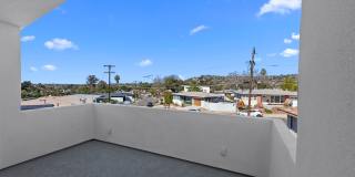 6413 Richard Street Gallery 28