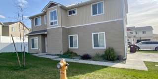 Stylish Comfort in the Heart of Pullman Gallery 4