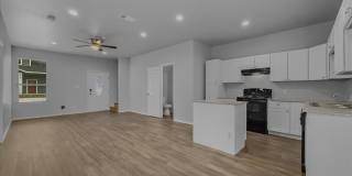 7 Bowling Ln Gallery 1