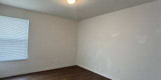 1521 Justin Loop Gallery 9