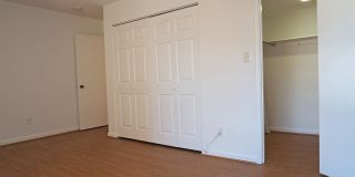 10 MONROE Gallery 11