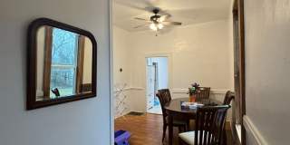 SHORT DISTANCE TO DOWNTOWN AND SANFORD STADIUM Gallery 6