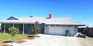 5661 E Avenue T Gallery 1