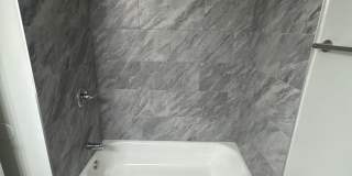 Hewitt Gardens Gallery 72