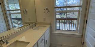 816 Briar Circle Gallery 1