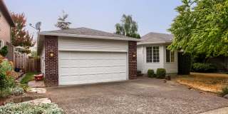 Single-Level 3BR/2BA Ranch on a Quiet Dead-End Street in Progress Ridge Gallery 1