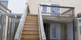 3 Bedroom 3.5 Bath Townhouse Gallery 9