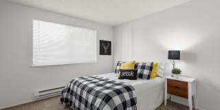 2 bed/1 bath Home for Rent with Attached Garage Gallery 55