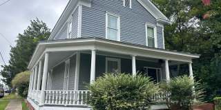 Historic 3 Bed 2 Bath Home in Downtown Washington Gallery 1
