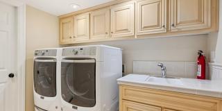 Luxurious Home in Downtown Palo Alto Available Now Gallery 26
