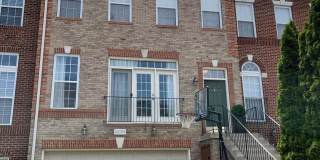 22098 AVONWORTH Square Gallery 1