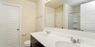 The Corridor at Sunset Oaks Rental Homes Gallery 15