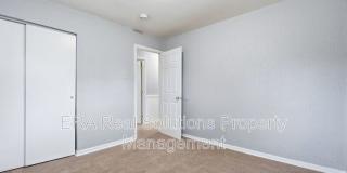 2236 BRENTNELL AVE Gallery 22