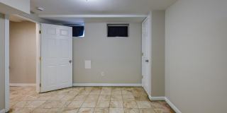 2926 YORKWAY unit: Apt 1 Gallery 24