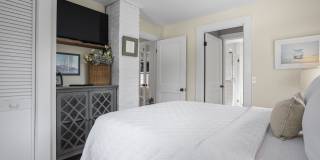 22 School St (Mystic) Gallery 34