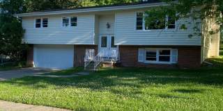 West side location 4br 2.5bth Finished Basement 2crg Gallery 1