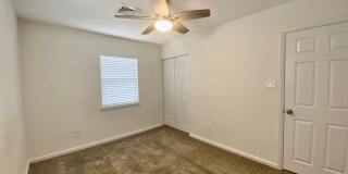 Ready 07-10-26! Great 3-bedroom home in Aragona Village! Stainless Steel Appliances, Granite Counter Tops, & Updated Baths! Gallery 29