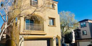 Open Design Plan 3 Bd + Office, 3 bth, New Floors, New paint! Gallery 1