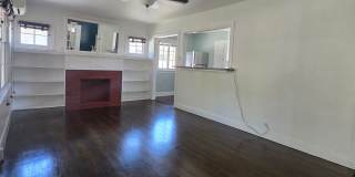 Charming Bungalow in Desirable NW Pasadena Gallery 5