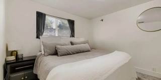 7056 W Rowland Ave Unit B Gallery 11