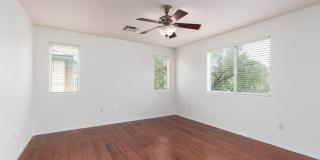Very clean SW home near Sunset/215 for only $1875 Gallery 17