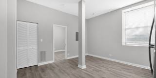 801 E Drexel Square Hyde Park Apartments Gallery 3