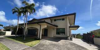 Waialae Iki | Nearly 5,000 Sq. Ft. with Breathtaking Ocean Views Waialae Iki | Nearly 5,000 Sq. Ft. with Breathtaking Ocean Views Gallery 1