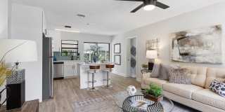 WELCOME TO YOUR NEW BRIGHT CHEERFUL UPDATED HOME Gallery 3