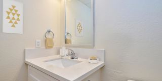 Summit At Warner Center Gallery 32