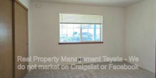 2824 Valencia St Gallery 14