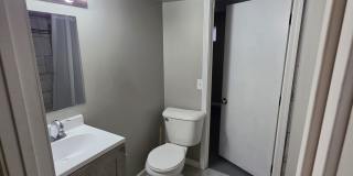 132 North 35th Avenue Gallery 21