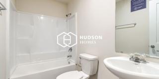 421 Meander Street Gallery 11