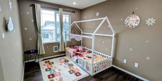 North Lynnwood 3 bdrm with Bonus/Media Room Gallery 13