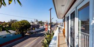 702 Pacific Ave. Gallery 18