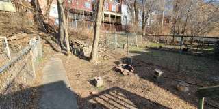 SPACIOUS 4 BEDROOM IN THE HEART OF OAKLAND - AVAILABLE FOR AUGUST Gallery 25