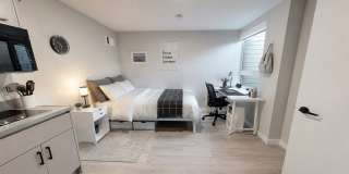 Clara Apartments - Student Housing Gallery 3