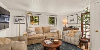 500 W Francis Street unit: Carriage House Gallery 1