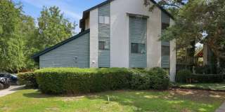 Spacious 2BR Condo in Desirable Snee Farm Spacious 2BR Condo in Desirable Snee Farm Gallery 5