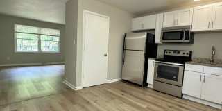 Beautiful 2 Bedroom Condo/Duplex in Charlotte Gallery 12