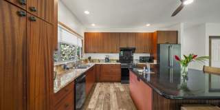 Tropical 4BR Gated Retreat w/ Sauna, Walk to Velzyland Beach Gallery 8