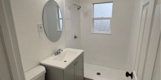 1362 Garnet Gallery 18