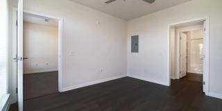 Radius Uptown Apartments Gallery 19
