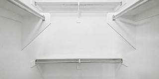905 E Potter Drive Gallery 21
