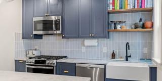 32 Roseclair St unit: 2 Gallery 21