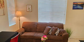 2610 E Embry Ln Unit B Gallery 9