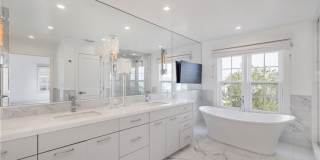 85 Hillsdale Gallery 9