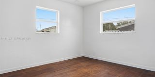 2280 SW 43rd Ave Gallery 18