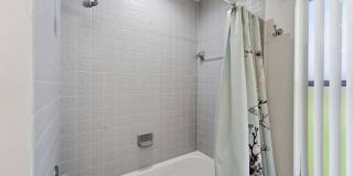 5562 Reynolds Road Gallery 25