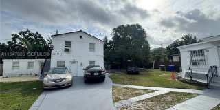 921 N 17th Ct Gallery 22